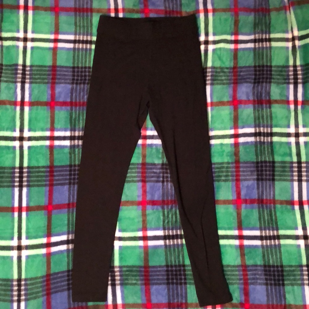 LIKE NEW Forever 21 black leggings, medium
